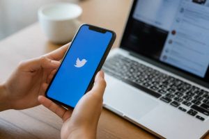 Formation twitter : maîtriser le réseau social pour développer sa visibilité en ligne